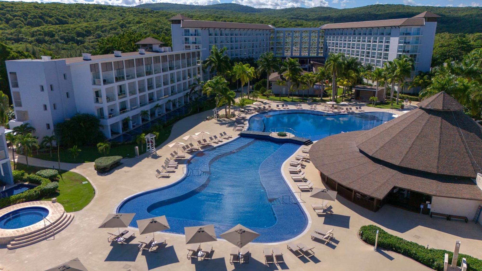 Hideaway At Royalton Blue Waters, An Autograph Collection All-Inclusive Resort - Adults Only ฟาลมัธ ภายนอก รูปภาพ